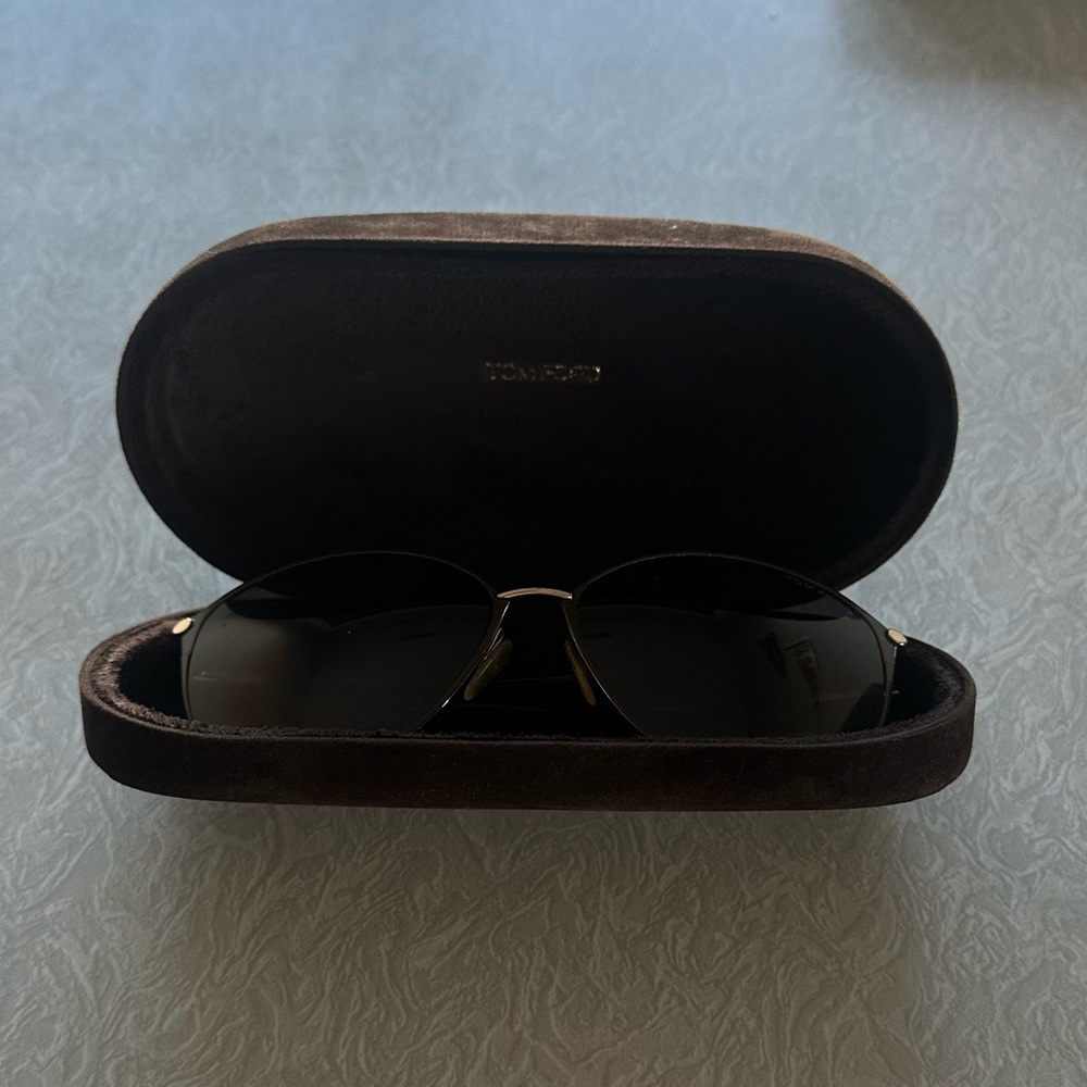 TOM FORD Penelope Sunglasses TF320 28F Authentic